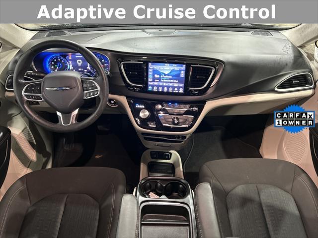 2020 chrysler pacifica touring