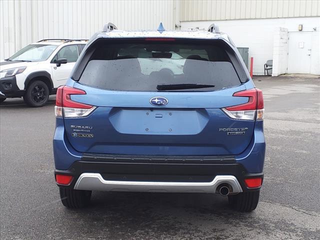 2019 subaru forester touring