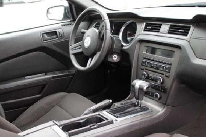 2012 ford mustang v6 in los angeles, ca