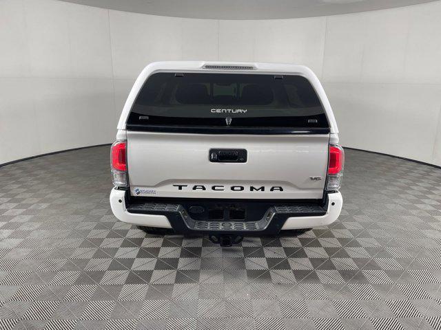 2022 toyota tacoma trd sport
