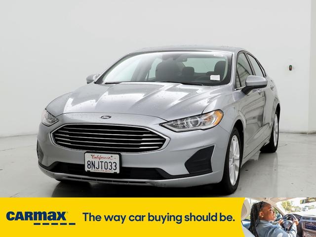 2020 ford fusion hybrid se