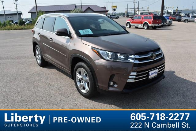 2019 toyota highlander limited