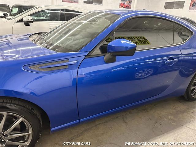 2016 subaru brz limited
