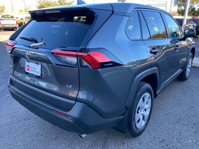 2024 toyota rav4 le