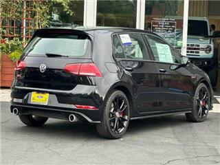 2021 Volkswagen Golf GTI s