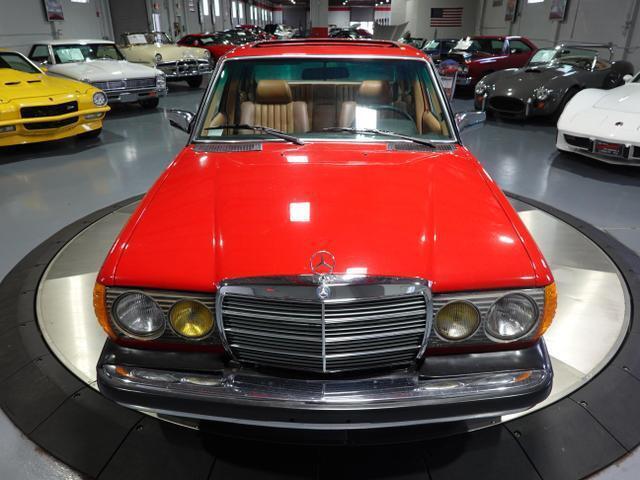 1985 mercedes-benz 300 series 300d 4d sedan