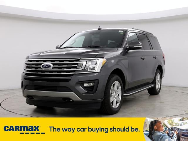 2019 ford expedition xlt