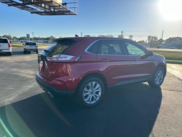 2022 ford edge titanium