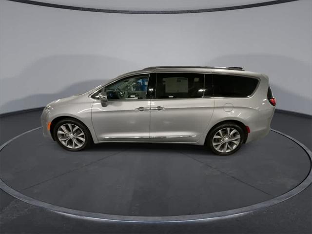 2018 chrysler pacifica limited