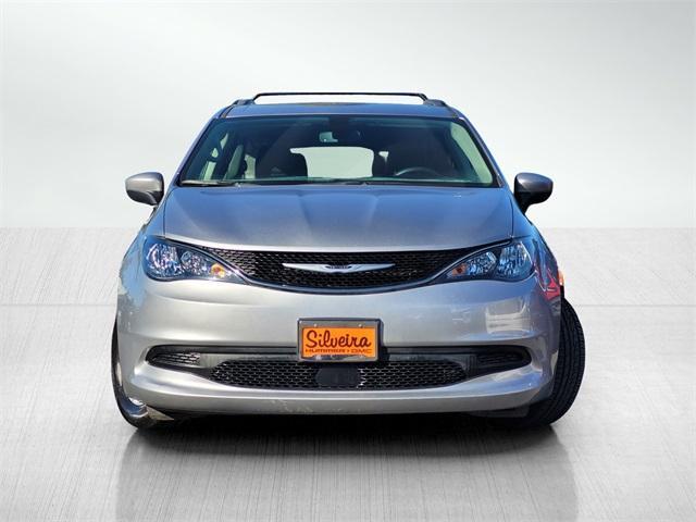2021 chrysler voyager lxi