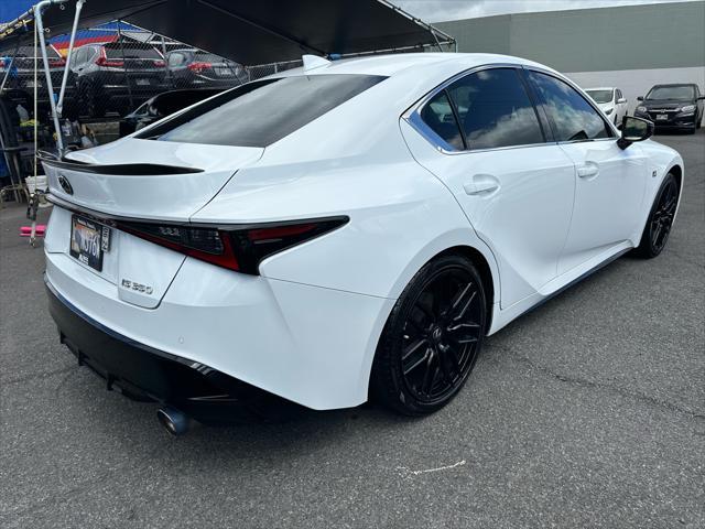 2021 lexus is 350 base
