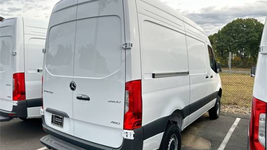 2024 Mercedes-Benz Sprinter