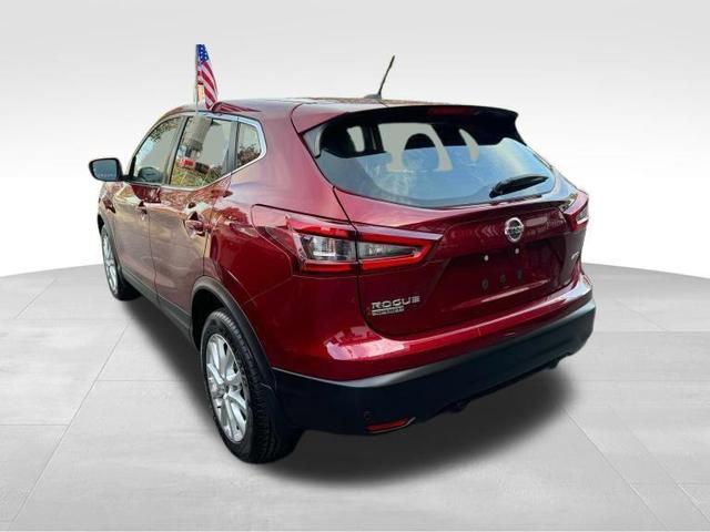 2022 nissan rogue sport s