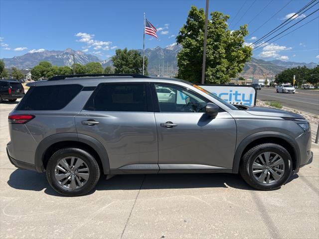 2023 nissan pathfinder sv 4wd
