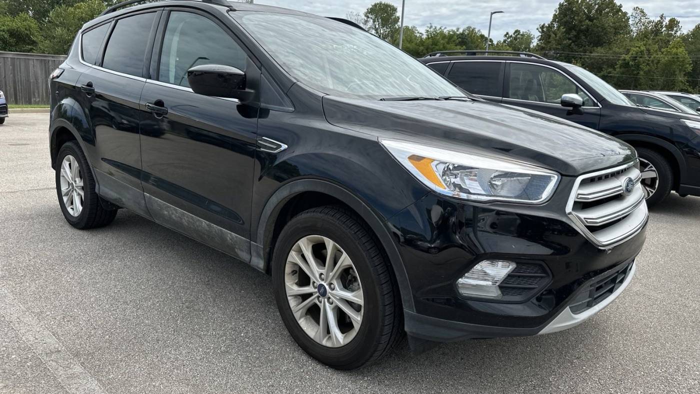 2018 ford escape se