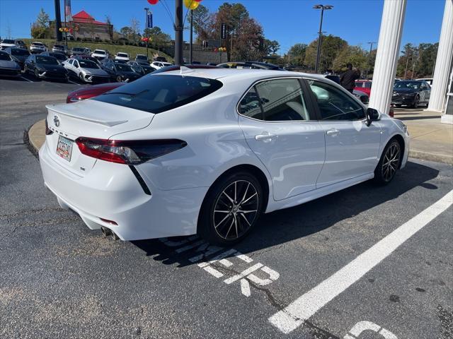 2023 toyota camry se