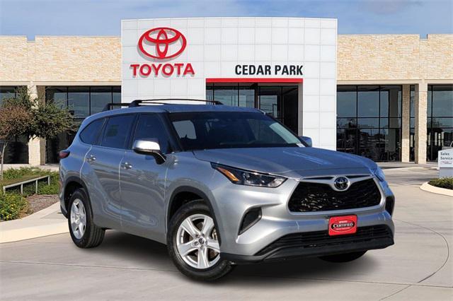 2022 toyota highlander l