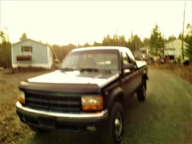 1994 dodge dakota sport extended cab pickup 2-door 5.2l 4spd auto