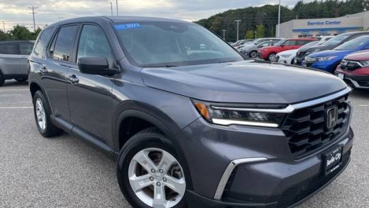 2023 honda pilot lx