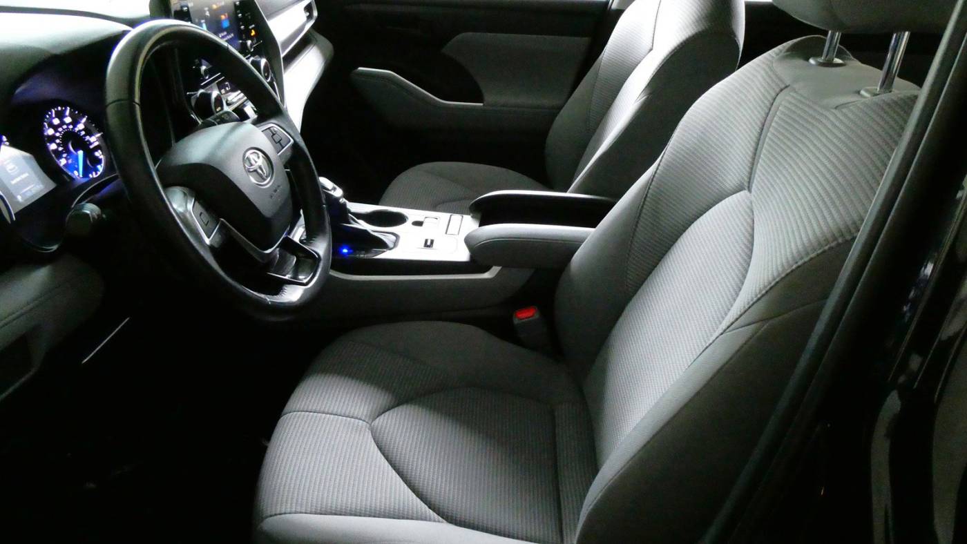 2021 toyota highlander hybrid le