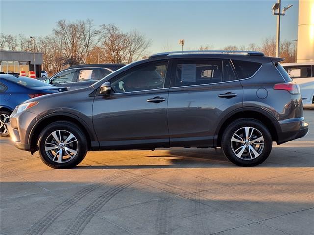 2016 toyota rav4 xle