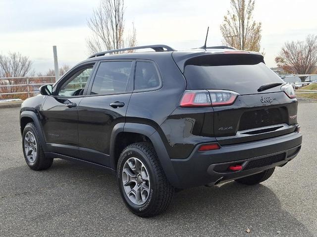 2022 jeep cherokee trailhawk