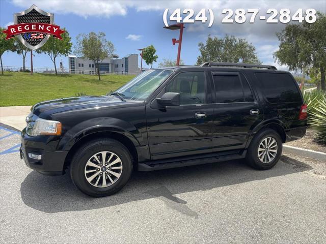 2017 ford expedition xlt