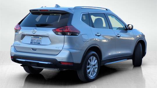 2020 Nissan Rogue