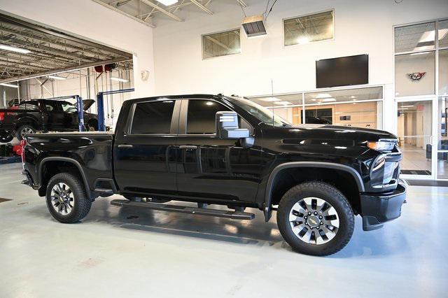 2022 chevrolet silverado 2500 custom