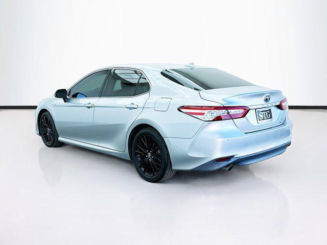 2018 toyota camry hybrid le
