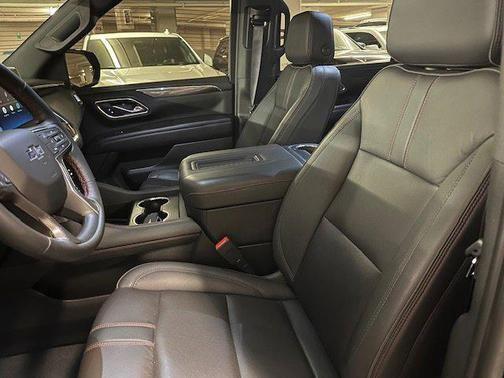 2023 chevrolet suburban