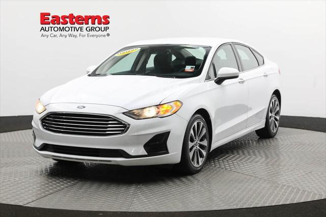 2020 ford fusion se