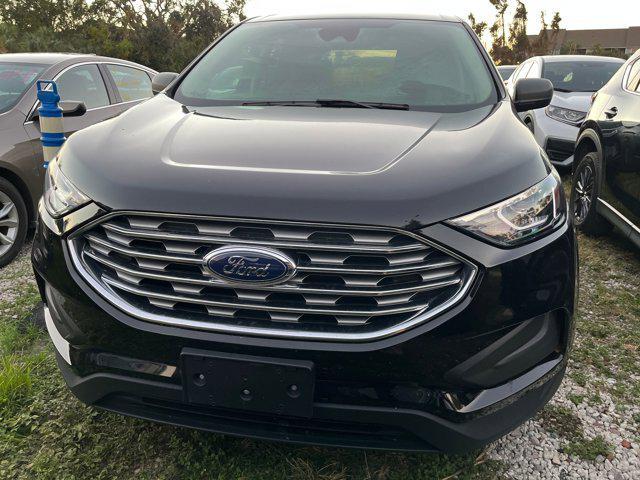 2022 ford edge se