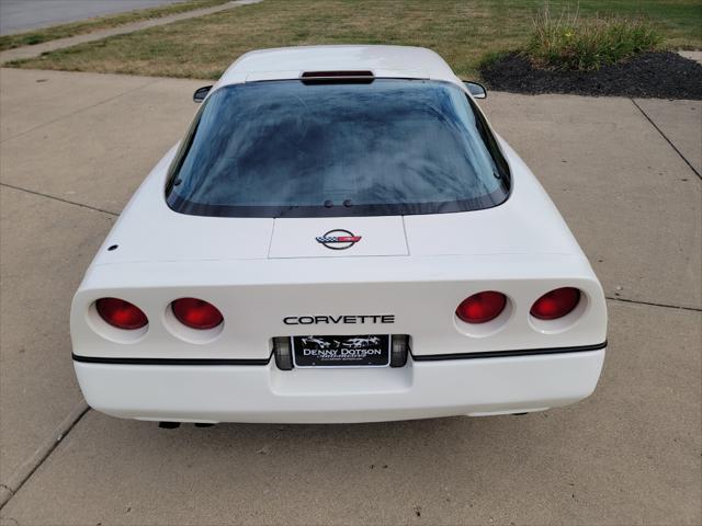 1988 chevrolet corvette base