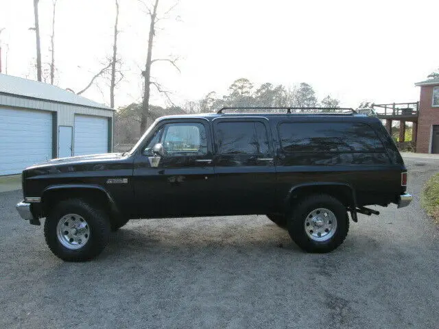 1987 gmc sierra 1500 suburban 4 wheel drive k10 no reserve auction !!!!