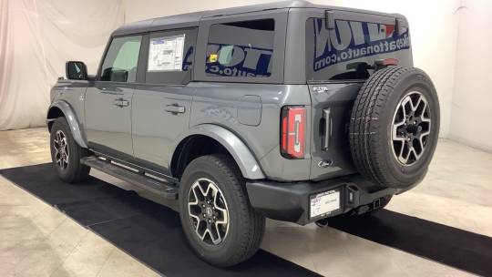2024 Ford Bronco outer banks