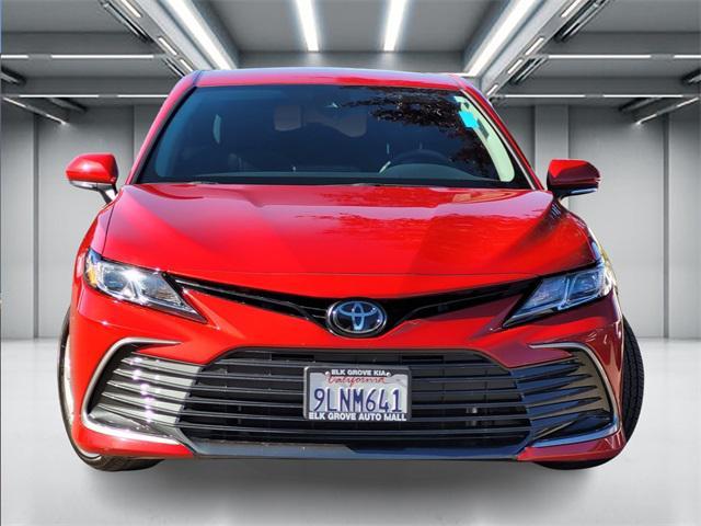 2024 toyota camry le