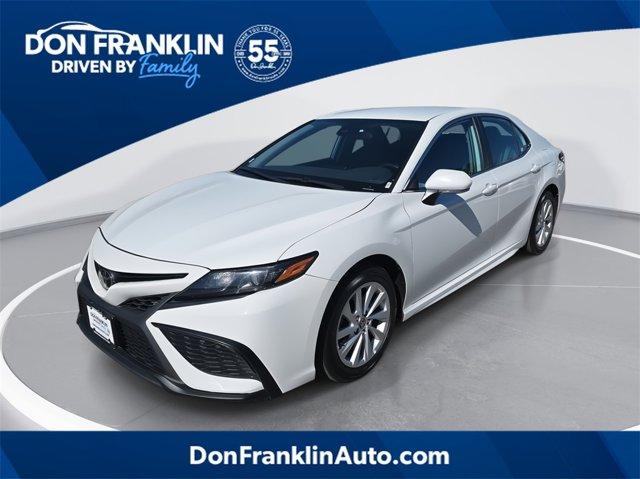 2021 toyota camry se