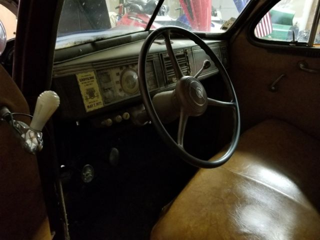 1939 plymouth 4 door