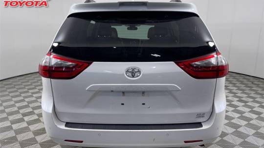 2020 Toyota Sienna