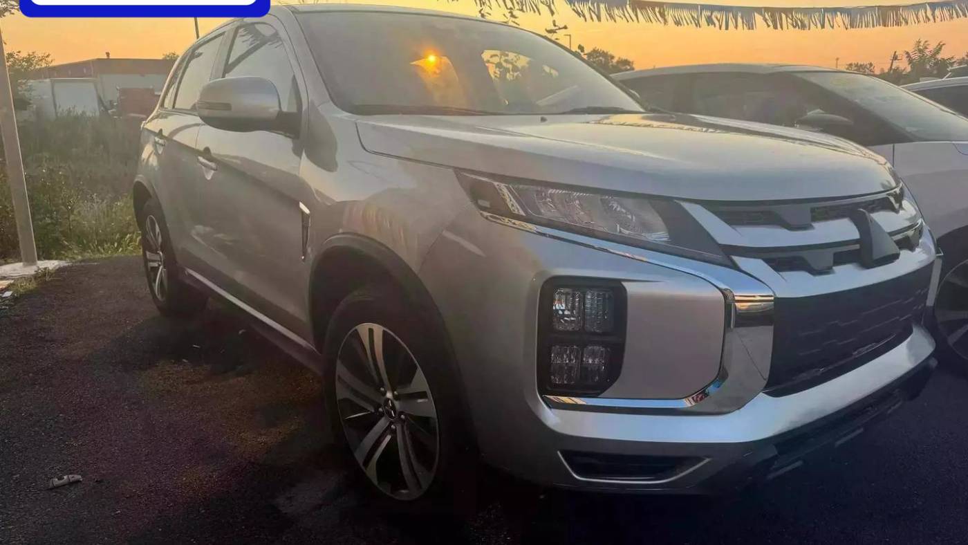 2024 mitsubishi outlander sport se
