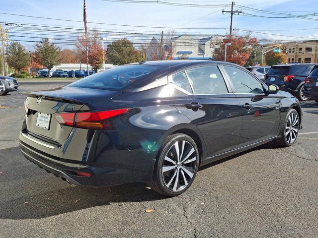 2021 nissan altima 2.5 sr