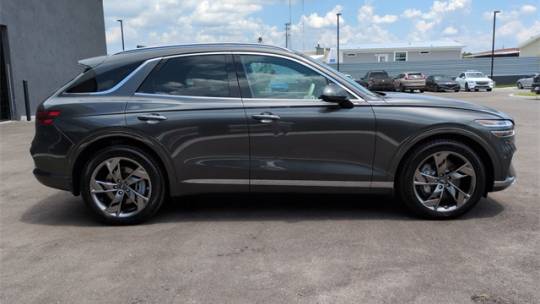 2025 Genesis GV70