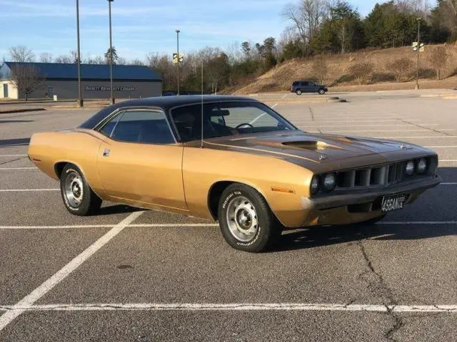 1971 plymouth barracuda a/c, power disc brakes and deluxe interior 147373 miles