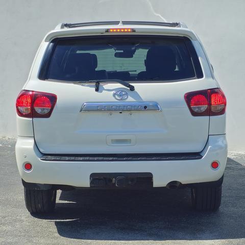 2018 toyota sequoia platinum