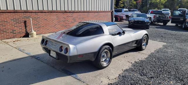 1982 chevrolet corvette coupe