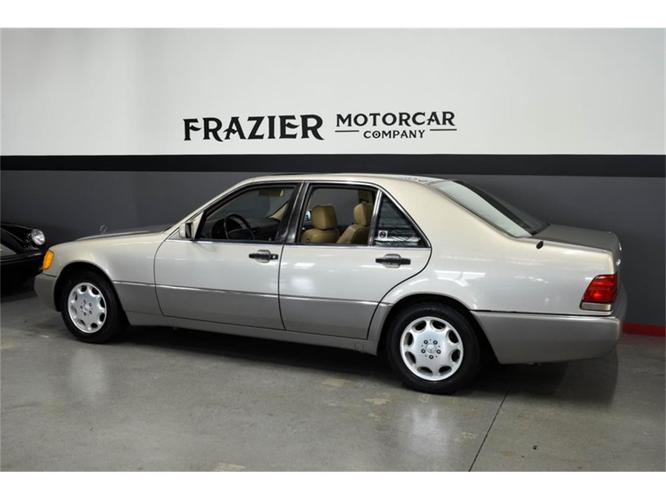1992 mercedes-benz 300 in lebanon, tennessee