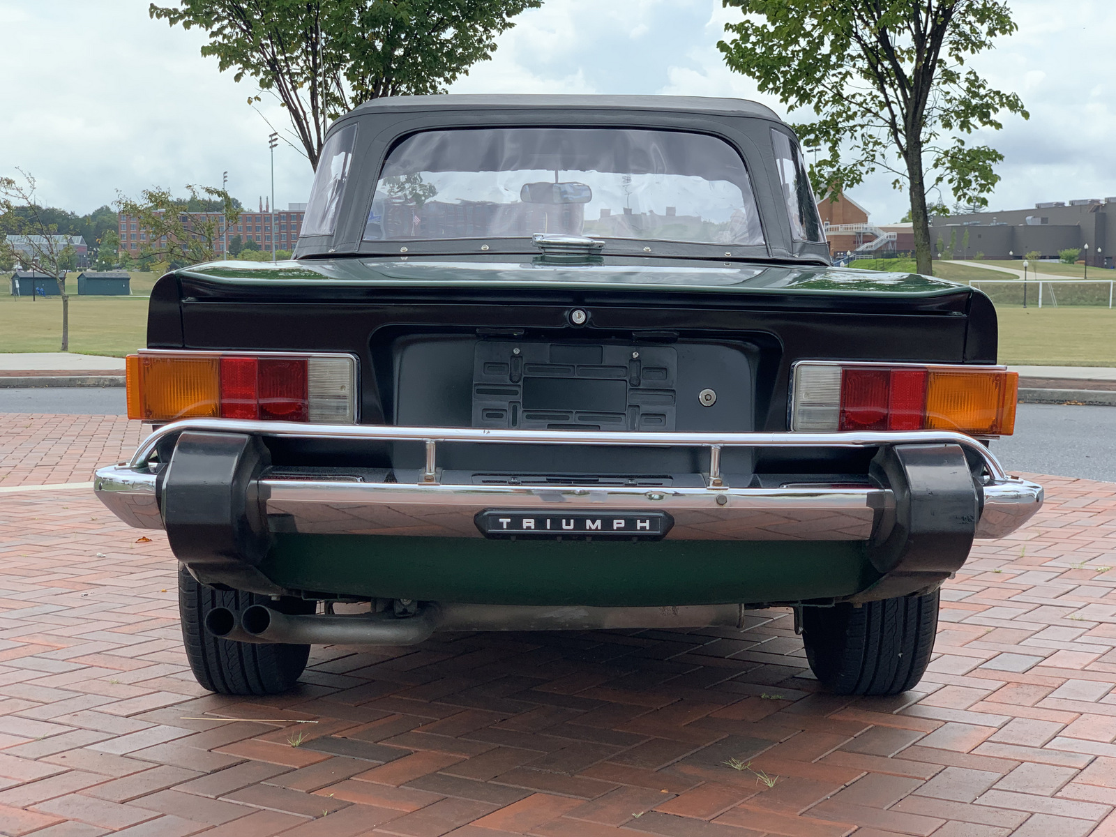 1975 triumph tr6