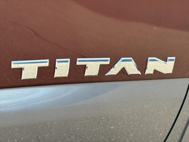 2017 nissan titan platinum reserve