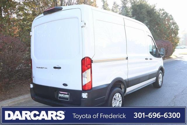 2022 ford transit-250 base